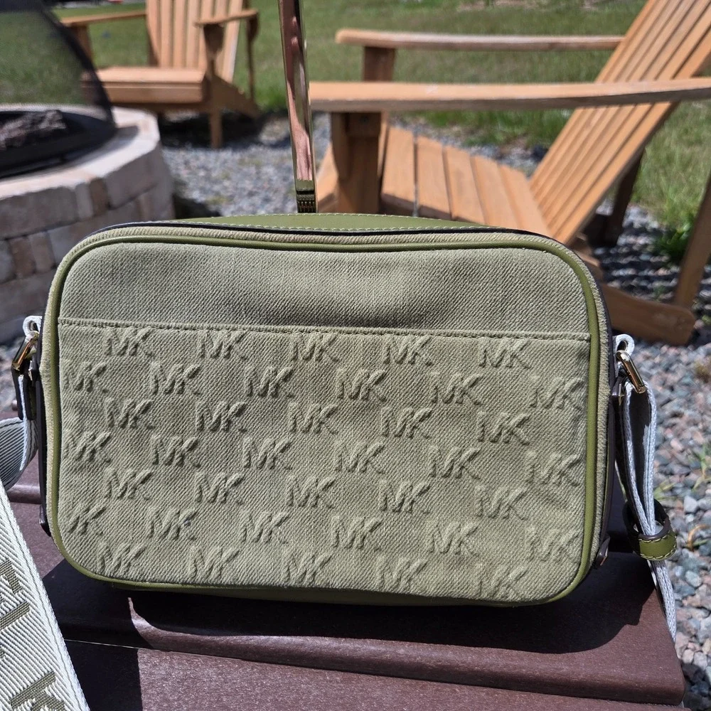 Michael Kors Maeve Logo Large East West Pocket Crossbody Smokey Olive Green - Picture 6 of 14